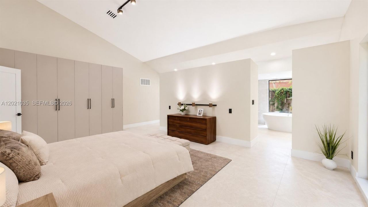 2765 NE 35th Dr, Fort Lauderdale, FL 33308 Photo