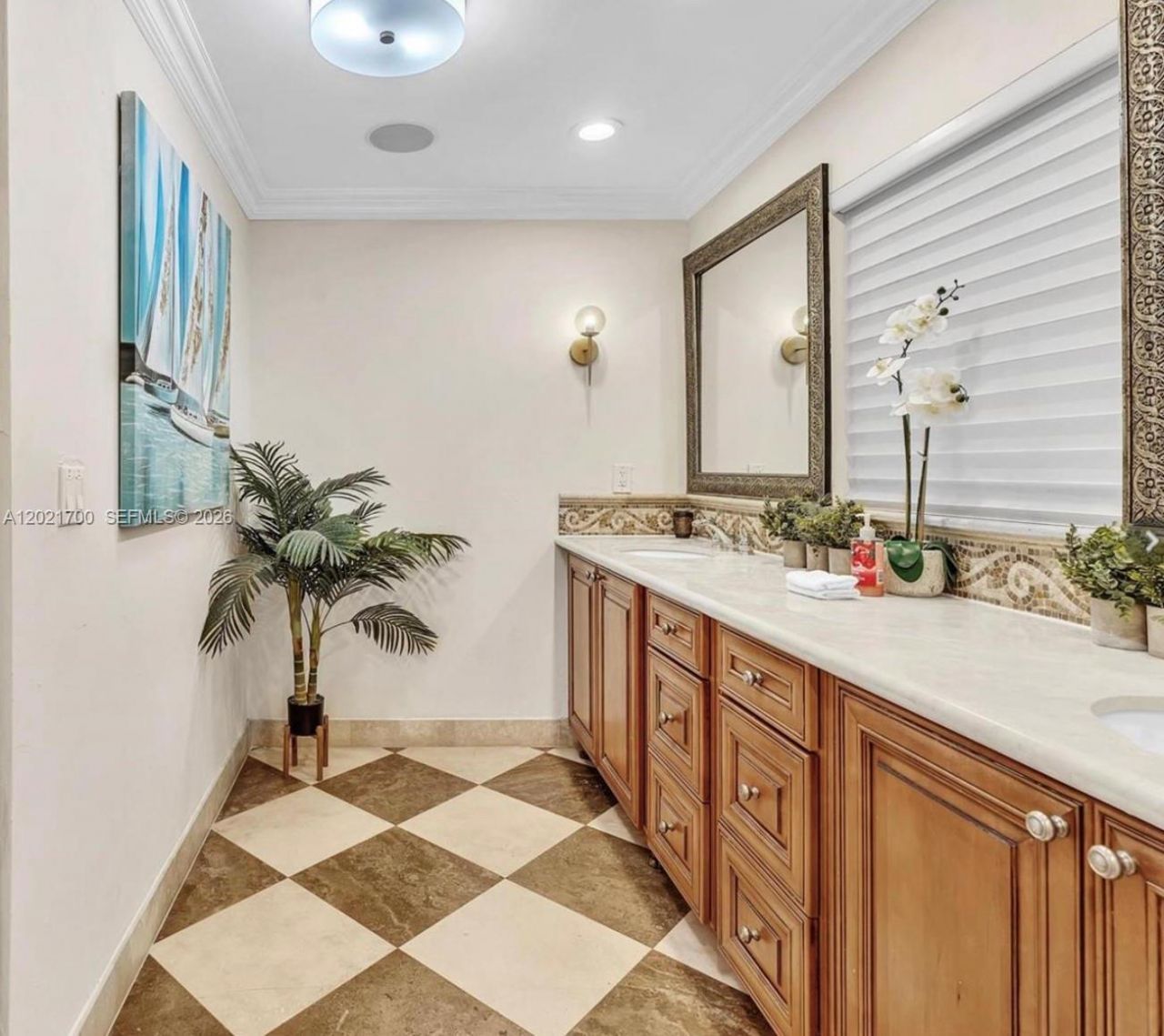 900 Diplomat Pkwy , Hallandale Beach, FL 33009 Photo