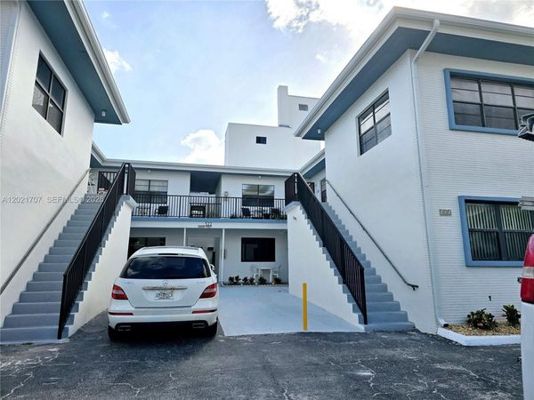 322 Harding St , Unit B101, Hollywood, FL 33019