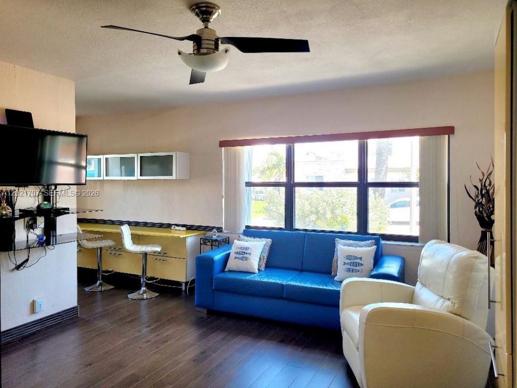 322 Harding St , Unit B101, Hollywood, FL 33019 Photo