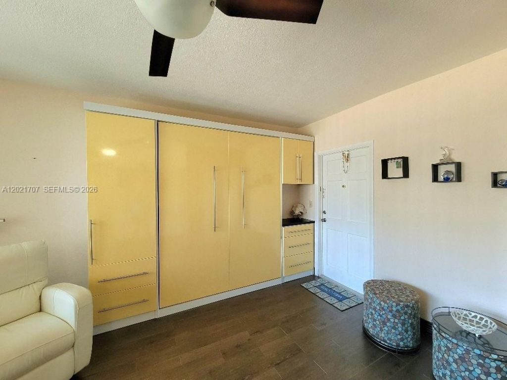 322 Harding St , Unit B101, Hollywood, FL 33019 Photo