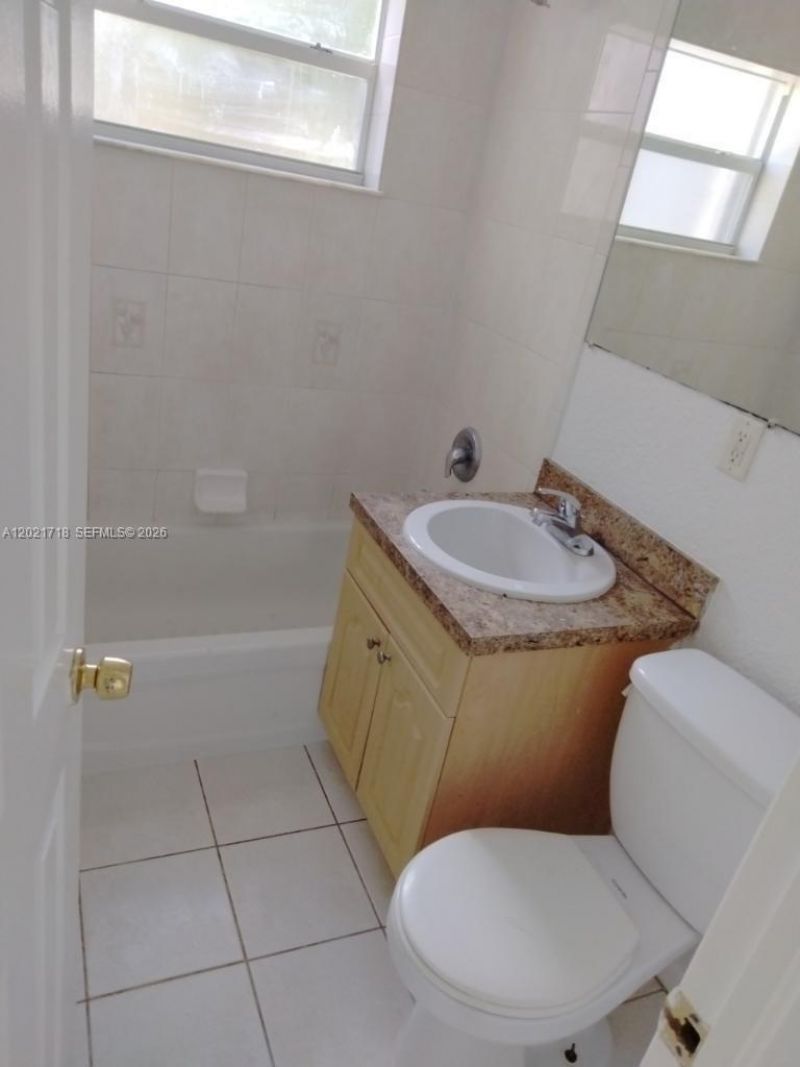 1021 W 2nd St , Riviera Beach, FL 33404 Photo