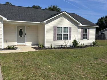158 Ashbury Park Lane , Richlands, NC 28574