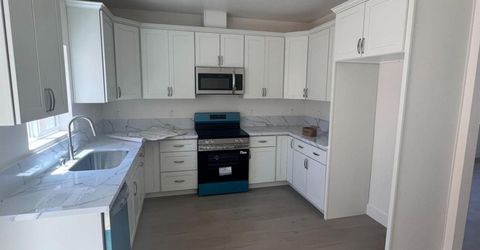 3530 26th Ave, Sacramento, CA 95820 Photo