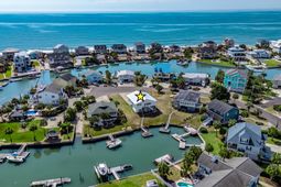 2259 Oyster Cove photo 4
