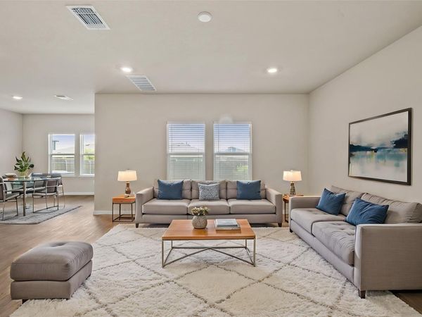 2905 Maryanne LN, Pflugerville, TX 78660
