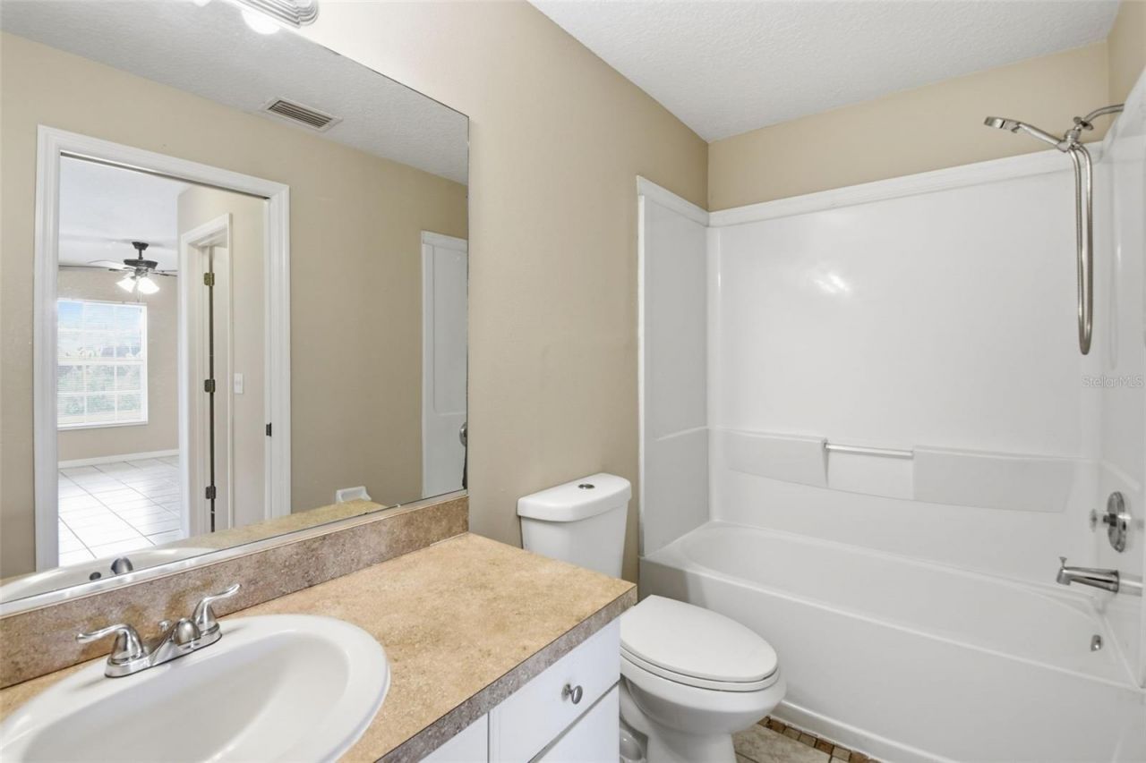 1812 34th Avenue E, Bradenton, FL 34208 Photo