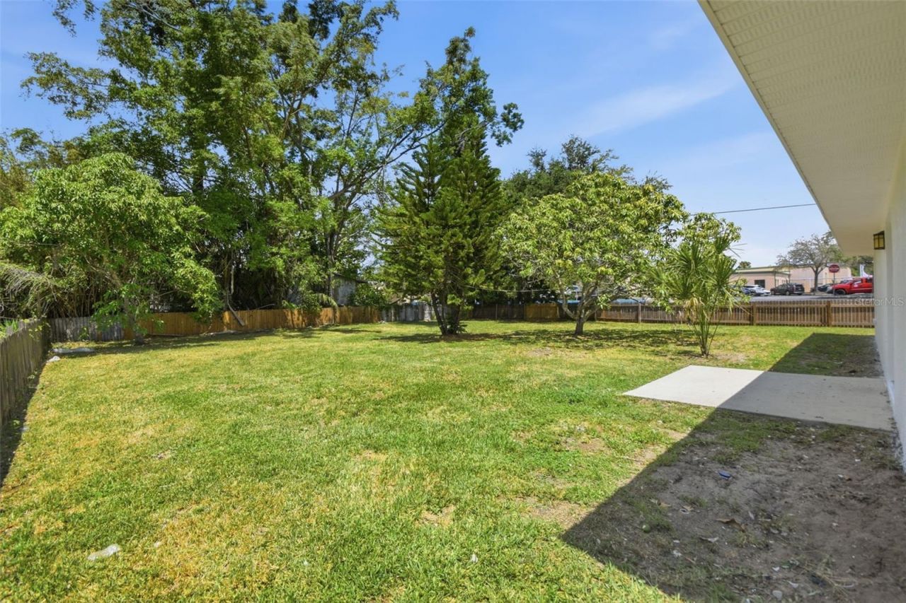 1812 34th Avenue E, Bradenton, FL 34208 Photo