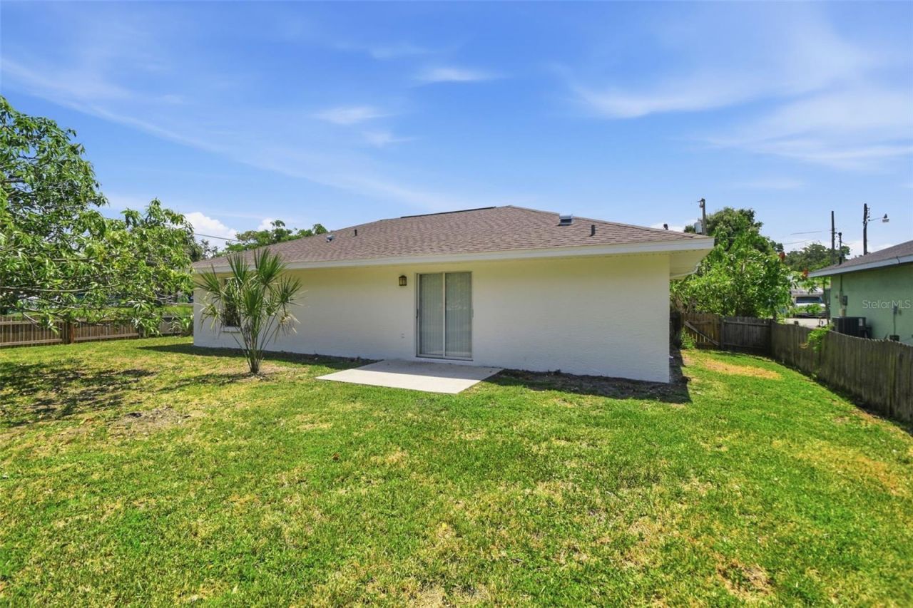 1812 34th Avenue E, Bradenton, FL 34208 Photo
