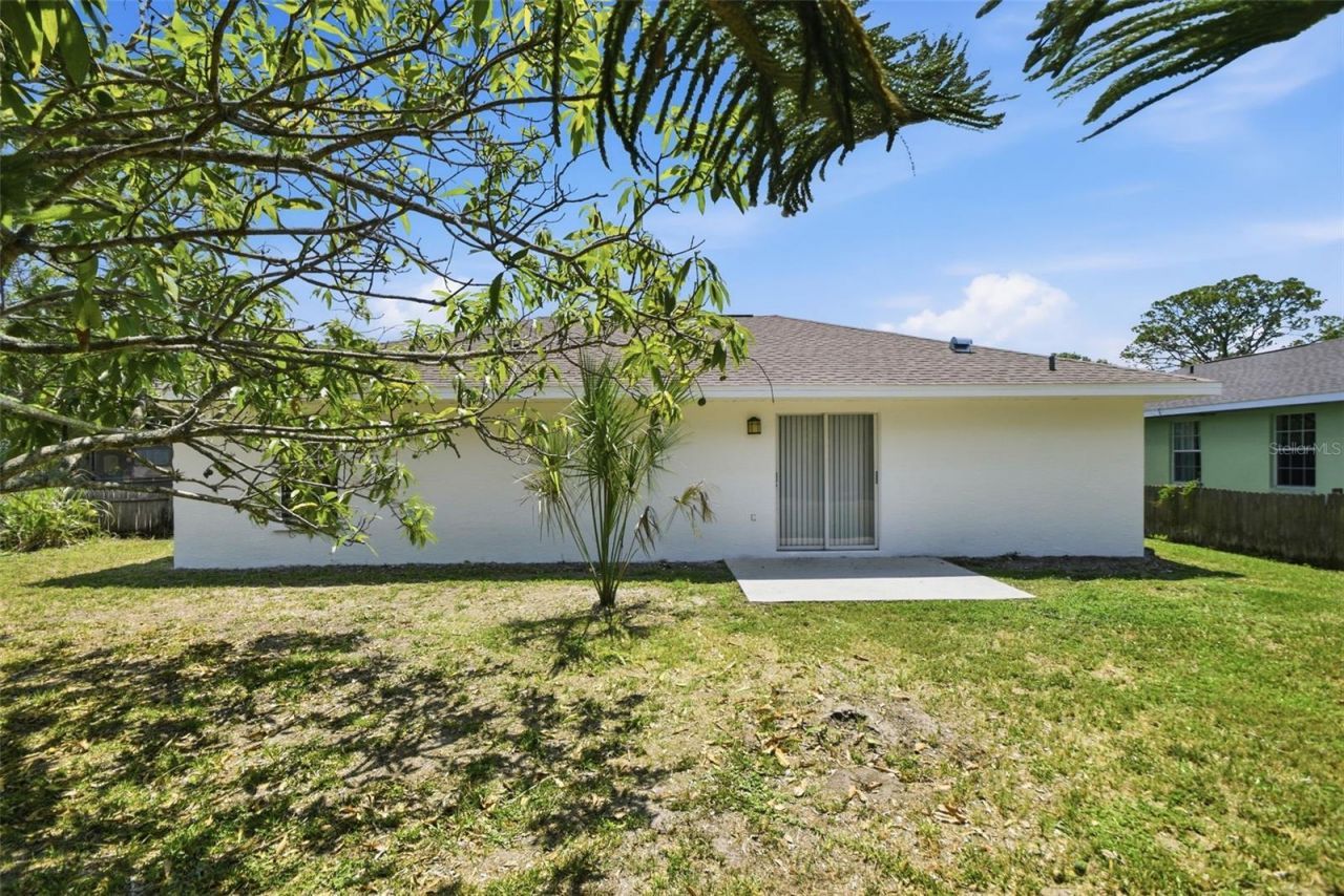 1812 34th Avenue E, Bradenton, FL 34208 Photo