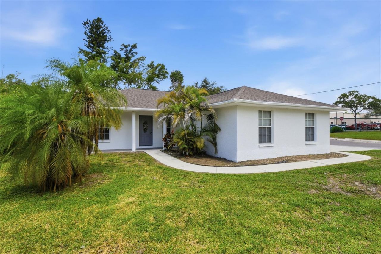 1812 34th Avenue E, Bradenton, FL 34208 Photo