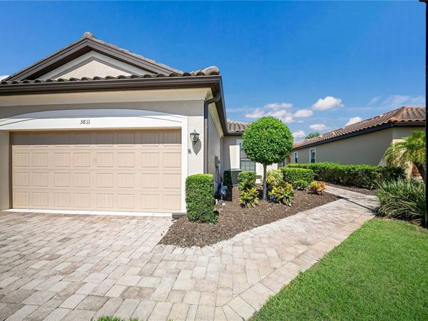 5811 CAVANO DRIVE , SARASOTA, FL 34231