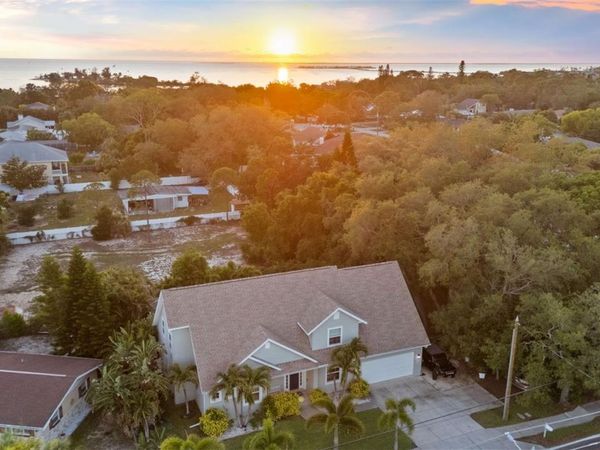 112 S FLORIDA AVENUE, TARPON SPRINGS, FL 34689