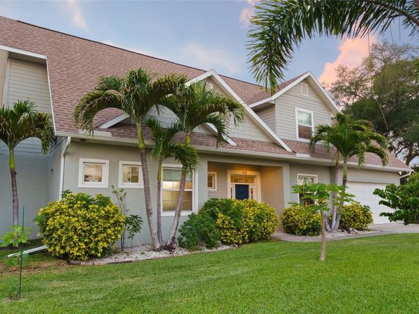 112 S FLORIDA AVENUE , TARPON SPRINGS, FL 34689