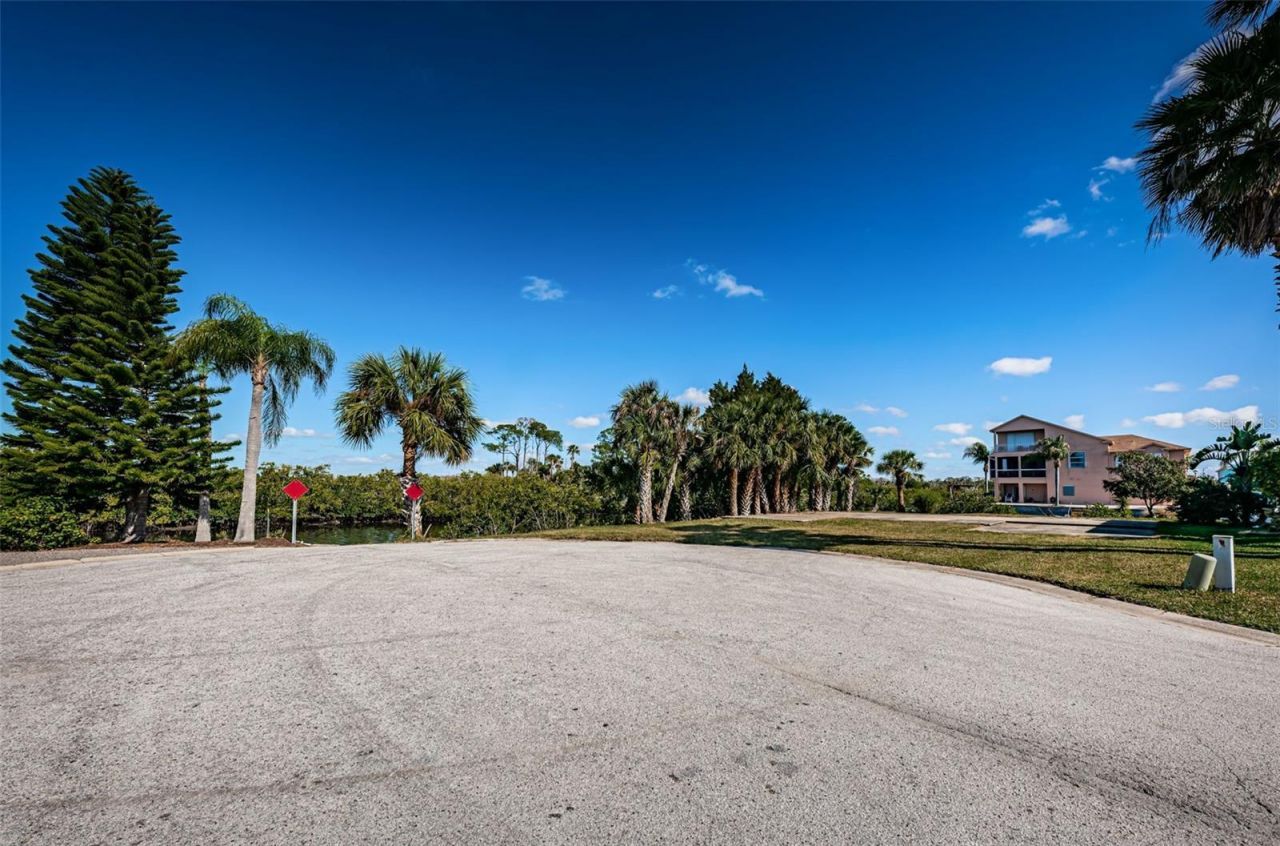 0 San Sierra Way, Port Richey, FL 34668 Photo