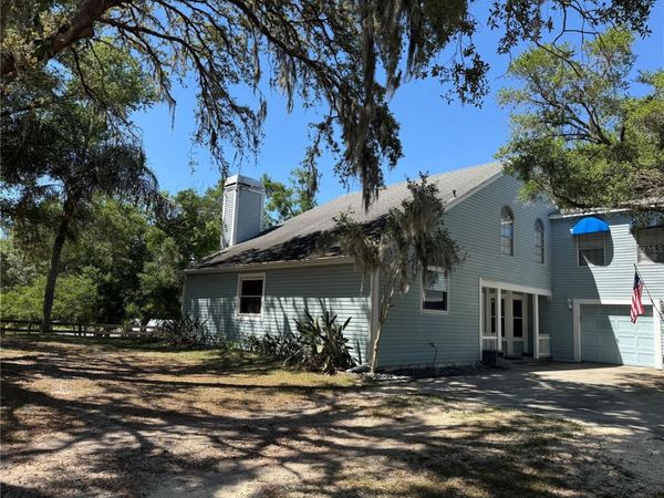 19543 BAKERSFIELD DRIVE , SPRING HILL, FL 34610