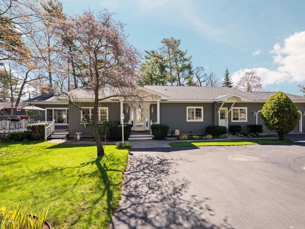 702 Ahgosa Trail, Traverse City, MI 49686