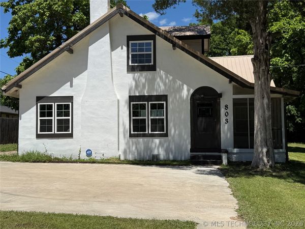803 W Wichita Avenue , Cleveland, OK 74020