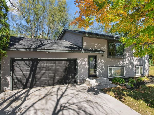 5748 Birchwood Avenue NE, Prior Lake, MN 55372