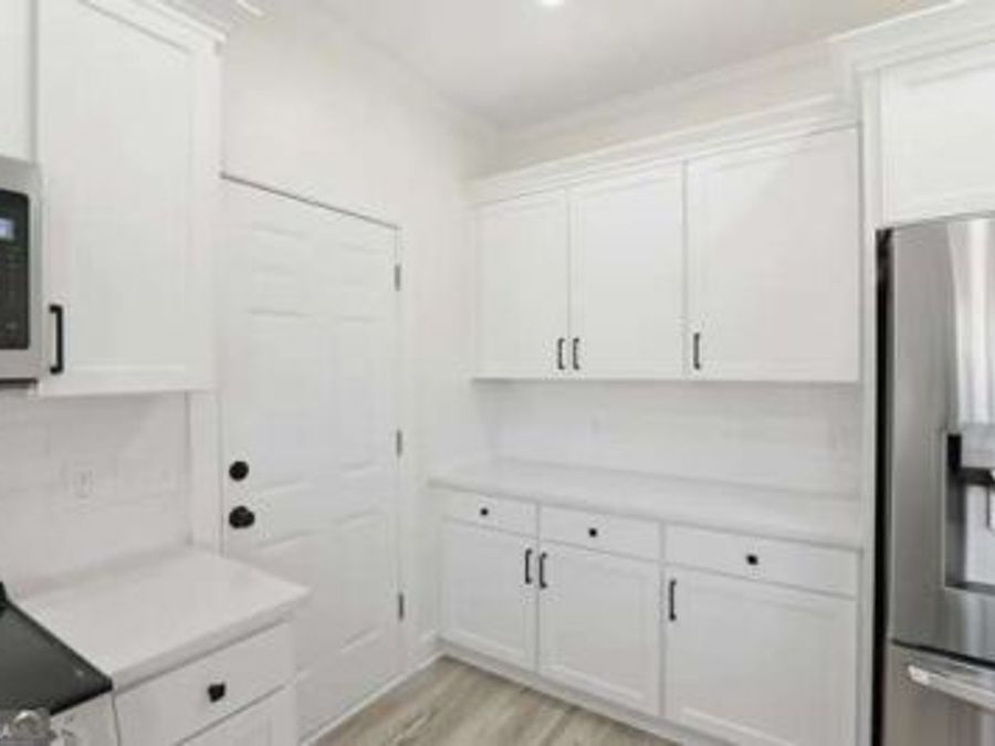 Property Image 101