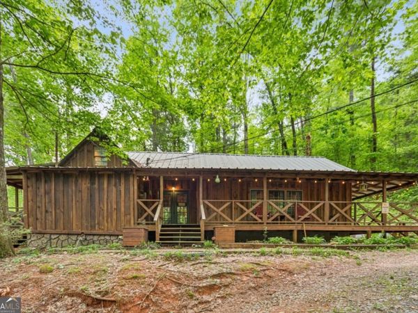 85 Clear Lake Court, Ellijay, GA 30540