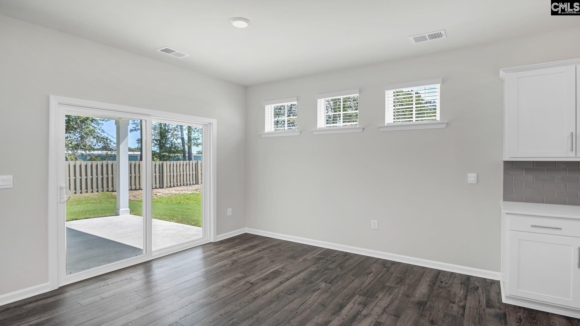 1021 Salient Court  Photo 12