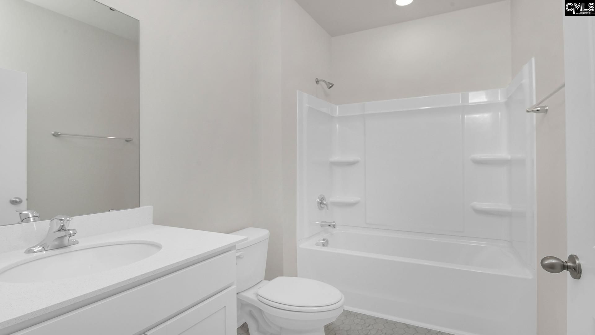 1021 Salient Court  Photo 4