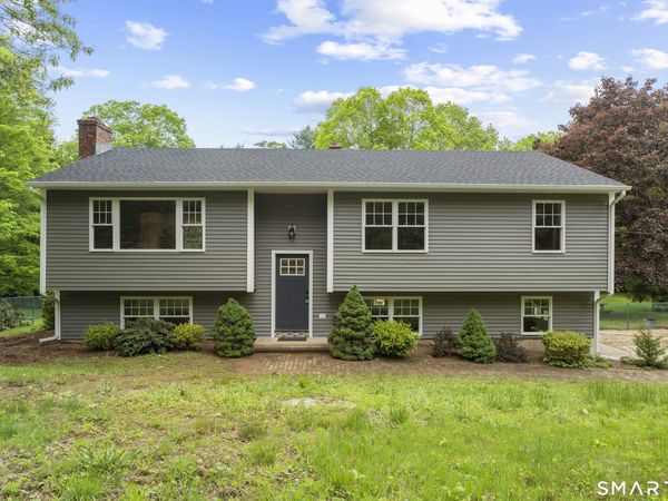 831 Nut Plains, Guilford, CT 06437