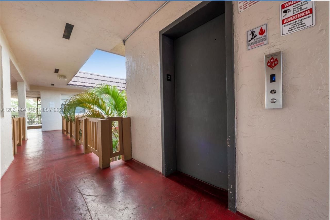 4655 Palm Ave , Unit 332, Hialeah, FL 33012 Photo