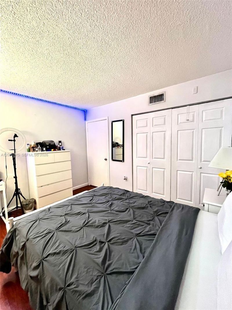 2075 SW 122nd Ave , Unit 404, Miami, FL 33175 Photo