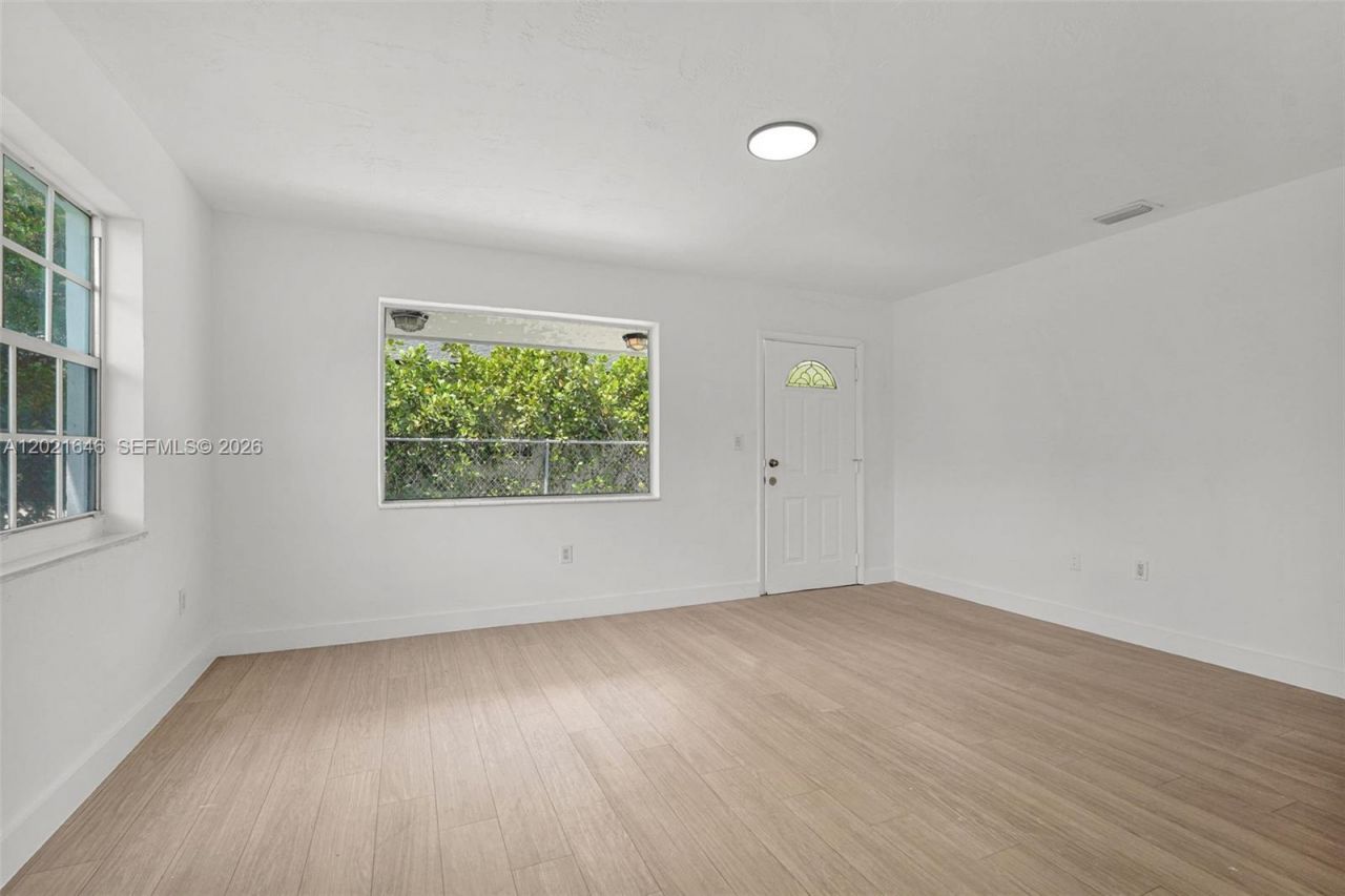 151 NW 42nd St , Unit 1, Miami, FL 33127 Photo