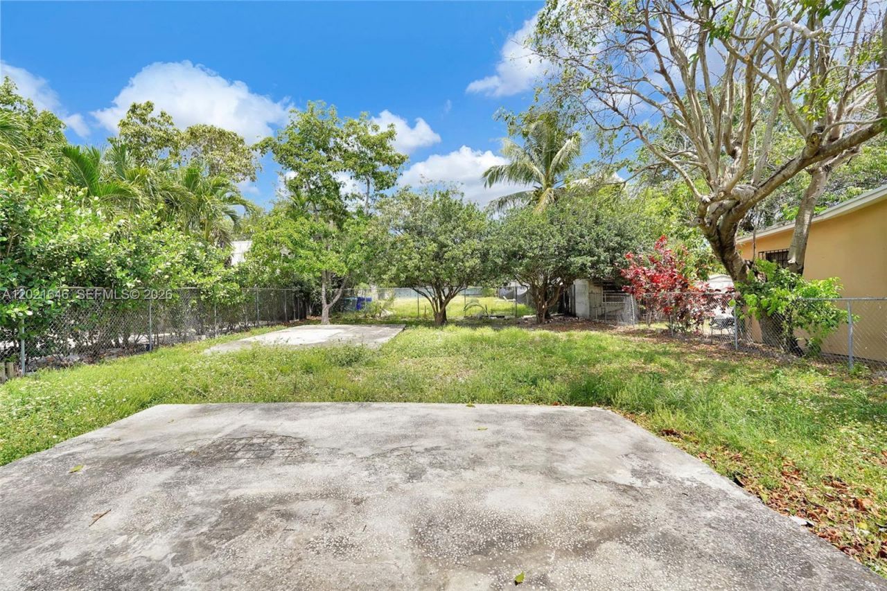 151 NW 42nd St , Unit 1, Miami, FL 33127 Photo