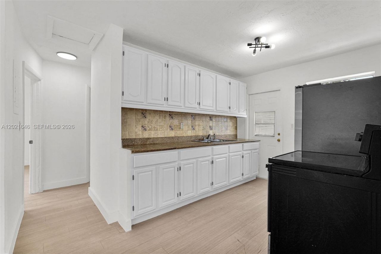 151 NW 42nd St , Unit 1, Miami, FL 33127 Photo