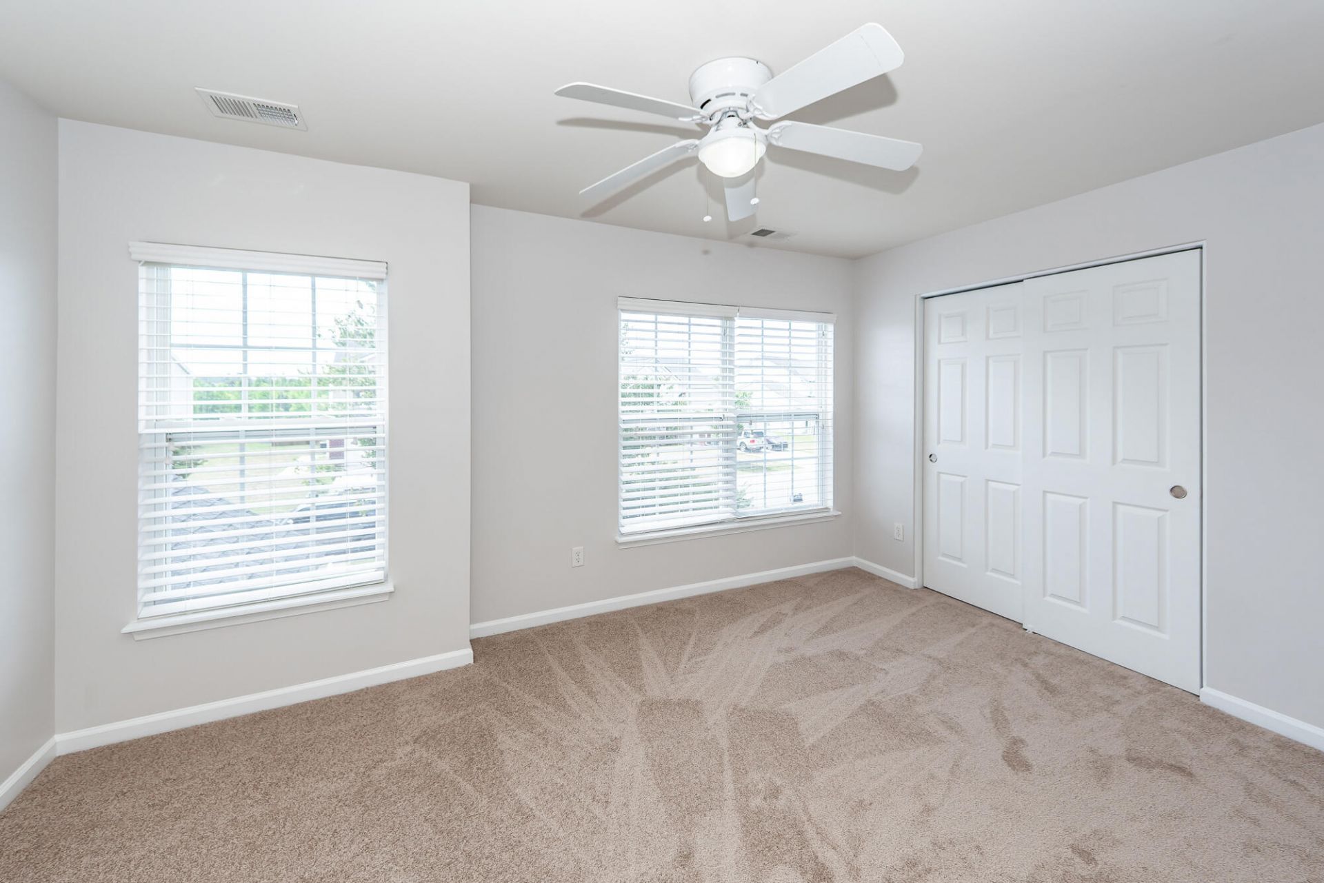 140 Decatur Drive Photo 31