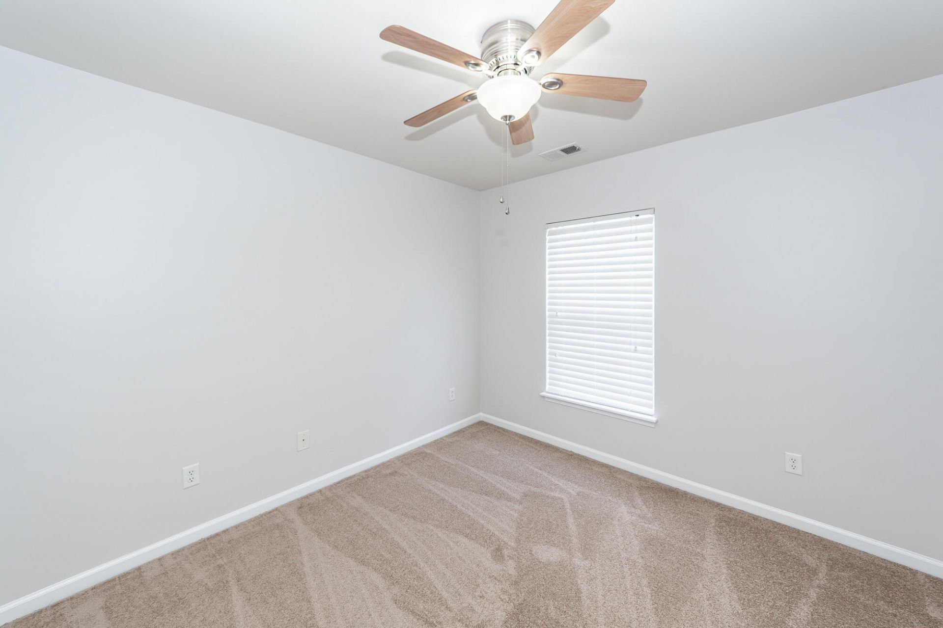 140 Decatur Drive Photo 34