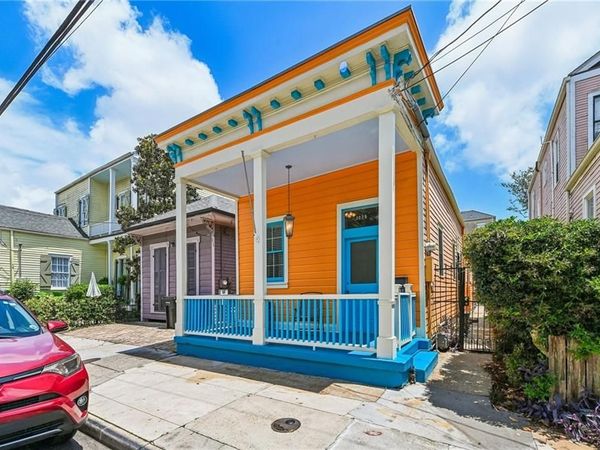 3020 CONSTANCE Street, New Orleans, LA 70115
