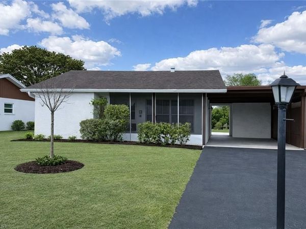 9 Palm BLVD , LEHIGH ACRES, FL 33936
