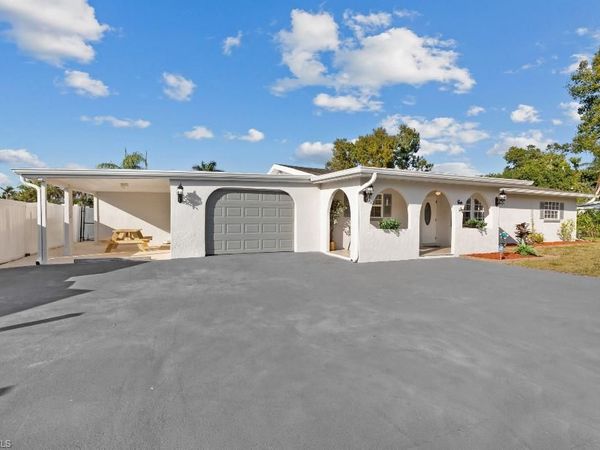 4530 Underwood DR , FORT MYERS, FL 33905
