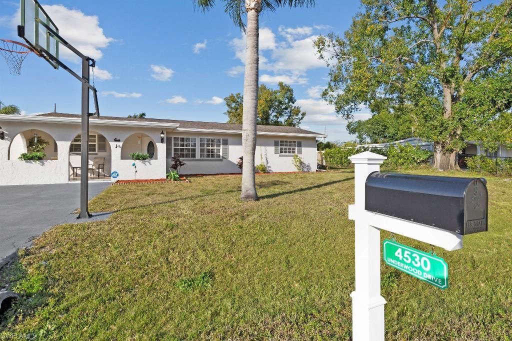 4530 Underwood Dr, Fort Myers, FL 33905 Photo