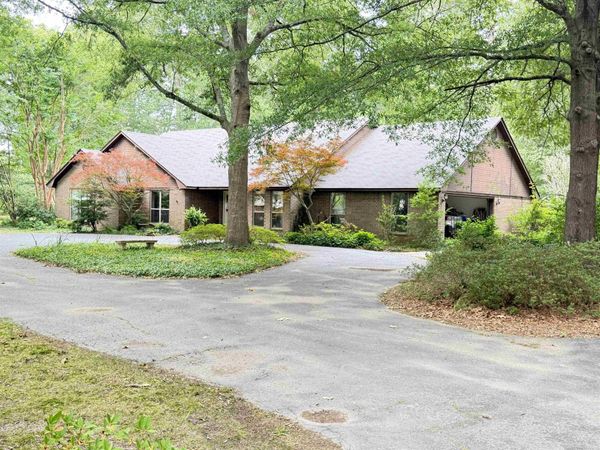 3300 Highway 104 , White Hall, AR 71602