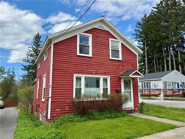 21 Fenner Street , Cazenovia, NY 13035