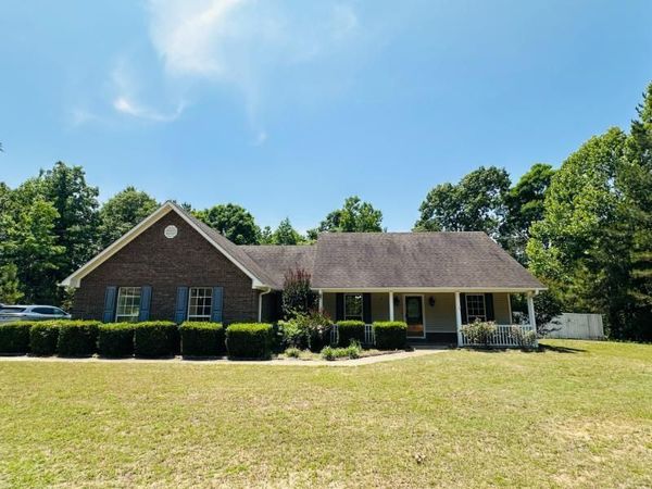 1013 Road 1275, Baldwyn, MS 38824