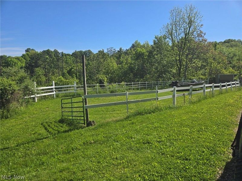 Hill Lane , McConnelsville, OH 43756 Photo 10