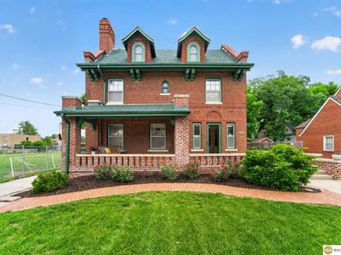 3826 Webster Street, Omaha, NE 68131