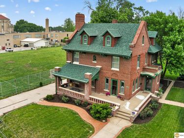 3826 Webster Street, Omaha, NE 68131