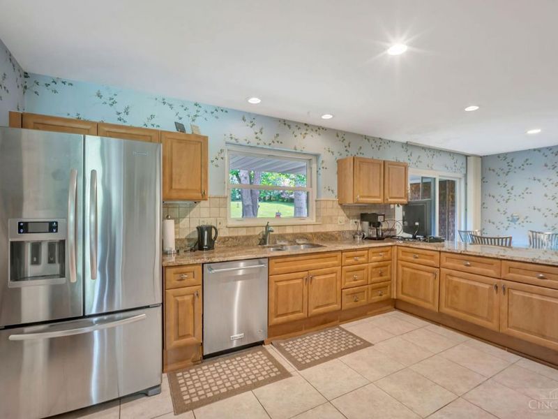 3345 Longmeadow Lane, Amberley, OH 45236 Photo 10