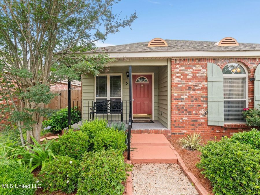 Property Image 6