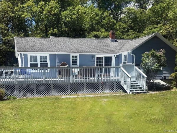 245 Springville Road, Hampton Bays, NY 11946
