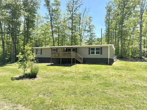 12580 Star Branch Road, Coeburn, VA 24230