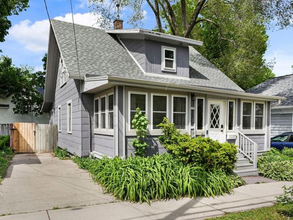 2210 Lafollette Avenue, Madison, WI 53704